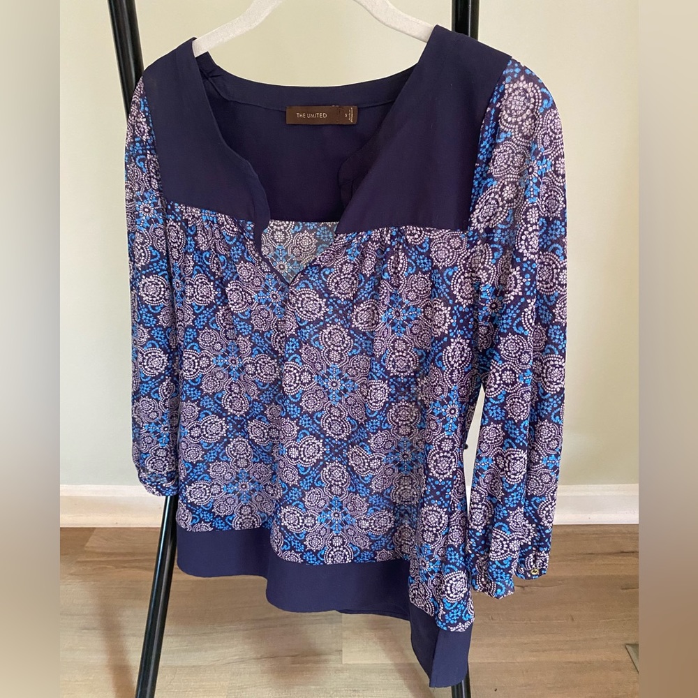 The Limited Sheer 3/4 Sleeve Shirt